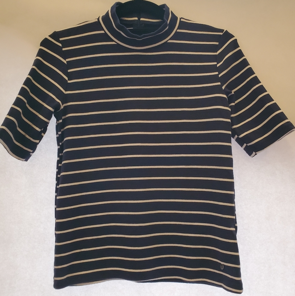Abercrombie & Fitch short sleeve striped shirt
